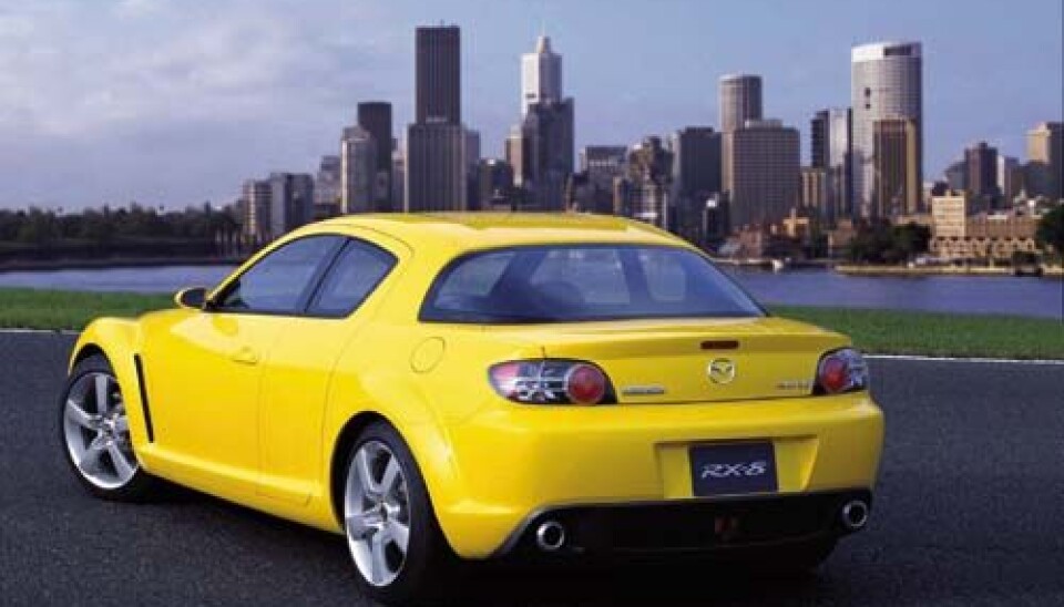 Mazda RX-8- Mazda RX-8 bak- Mazda RX-8 bak