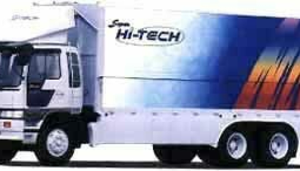 Hino 10-wheel truck- 10-hjuler- 10-hjuler