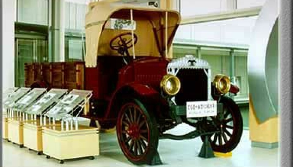 Hino TGE-A 1917-modell- TGE-A- TGE-A