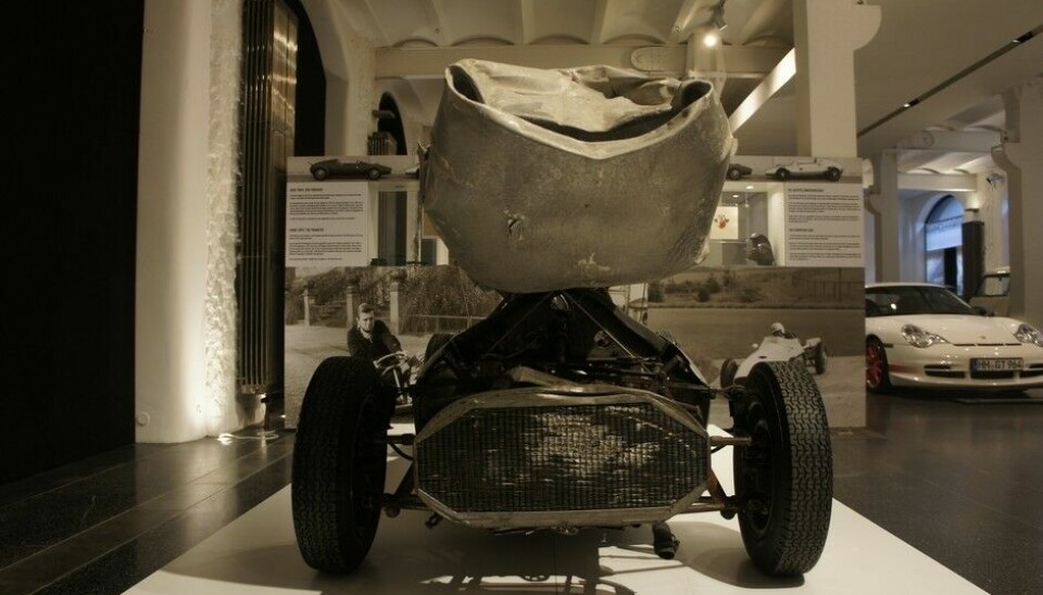Prototyp MuseumI april 1961 kjørte Erich Brude  bilen i et løp på Nürburgring. Han hadde et skikkelig uhell, og døde i denne bilen.