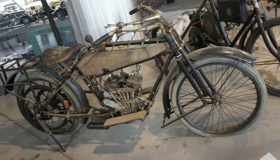 PantheonDenne er gammel. En V2 Wanderer fra 1913. PantheonDenne er gammel. En V2 Wanderer fra 1913.